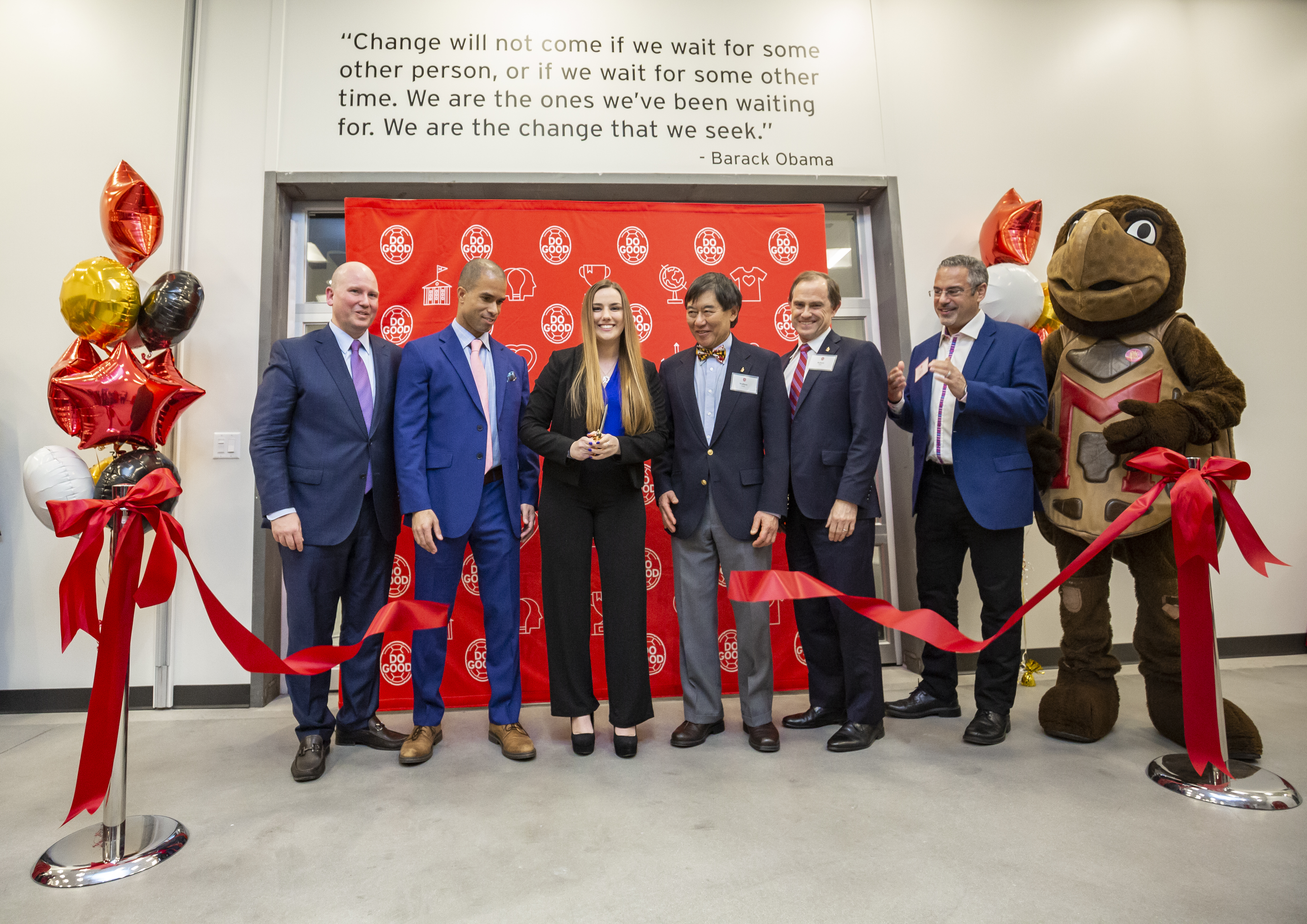 Former President Wallace Loh, Dean Robert Orr of the School of Public Policy, Testudo, and several other officials at Ribbon Cutting Ceremony in 2019