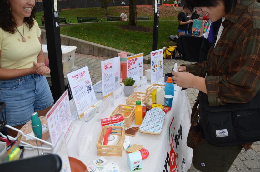 Waste sorting at the Terp-to-Terp open shop table.
