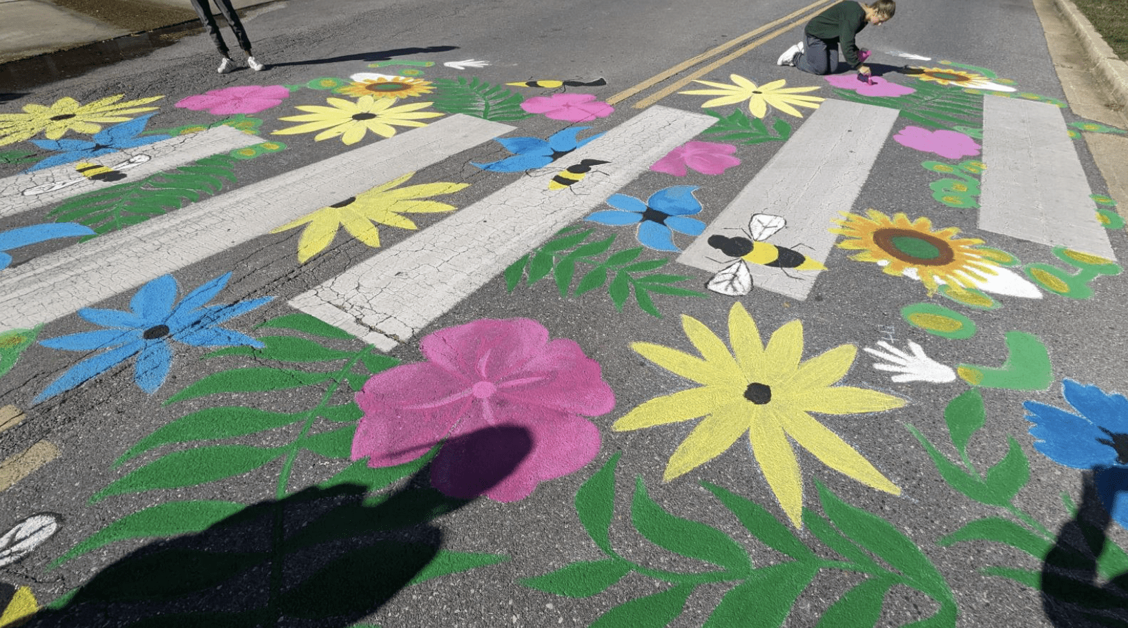 Floral chalking design
